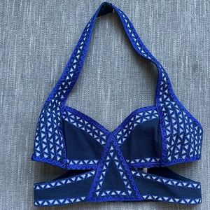 BCBGMAXAZRIA embroidered top